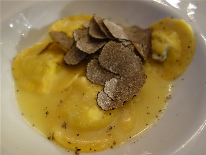 ravioli with summer truffle